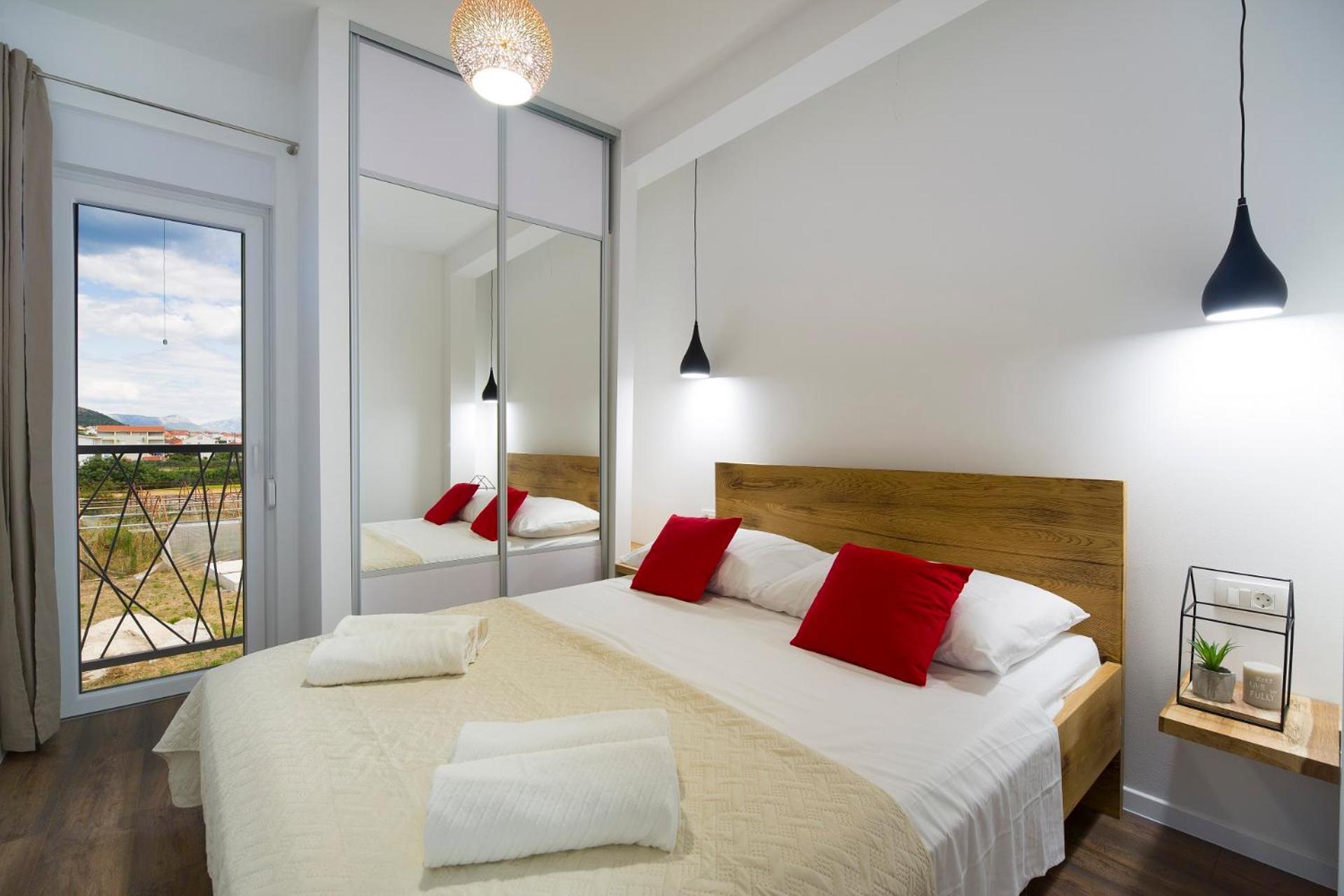 Bulli Croatia Hotel Seget Donji Exterior photo