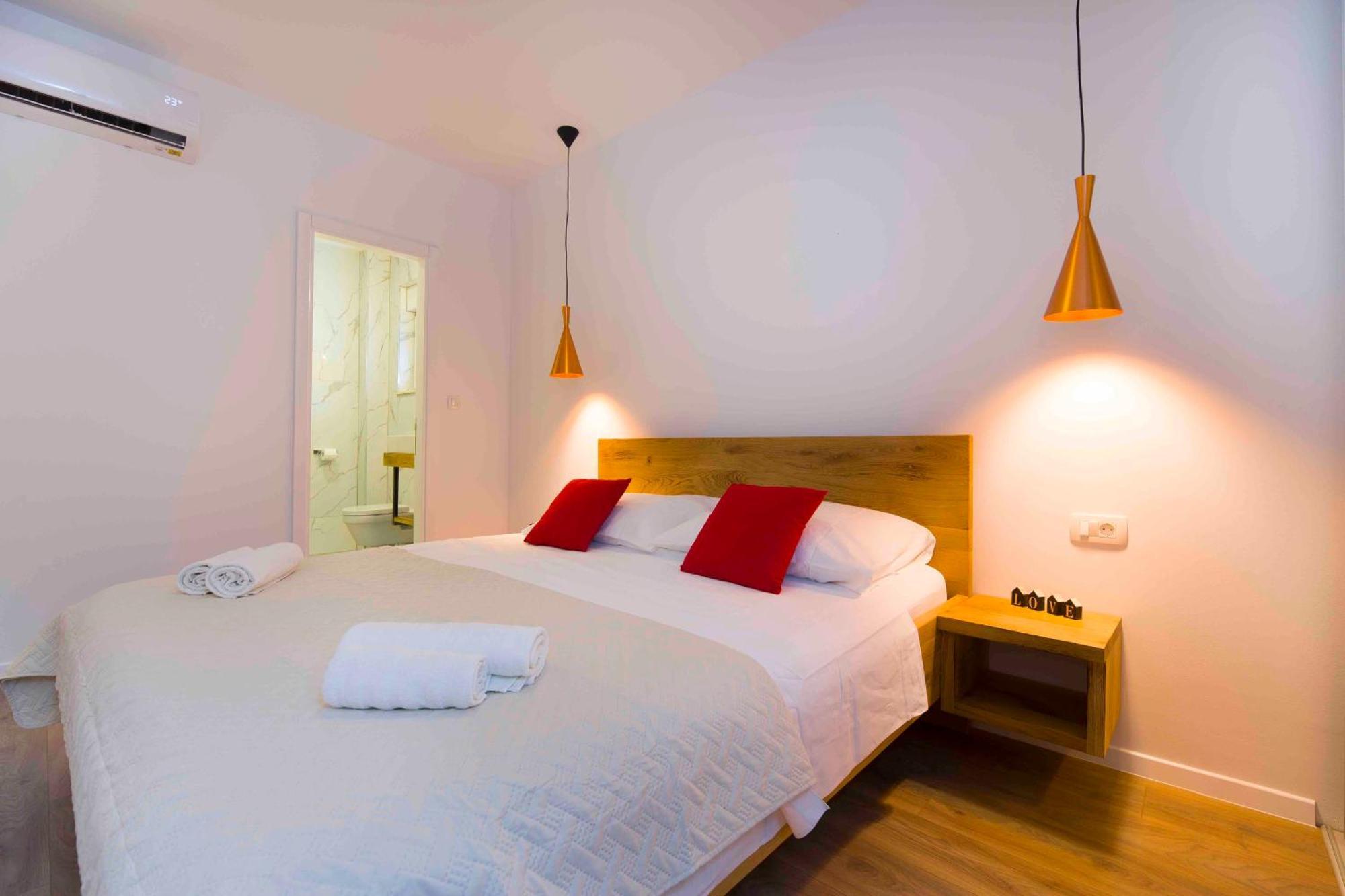 Bulli Croatia Hotel Seget Donji Exterior photo